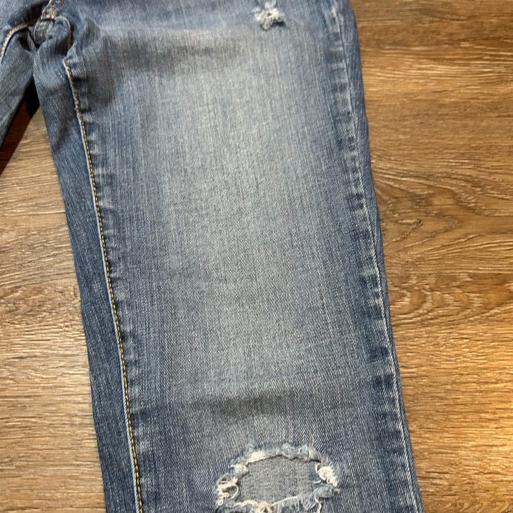 American Eagle Outfitters Skinny Distressed Jeans - Picture 3 of 9